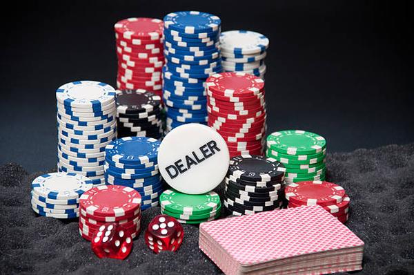 Tips for improving gameplay efficiency while playing mega888 online slots.